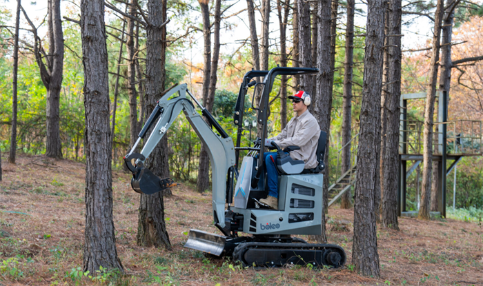 Шэнгдиндин Мини Экскаваторлору жана Дөңгөлөктөрүнүн жүктөгүчтөрү дүйнөлүк курулуш индустриясын күчөтөт?