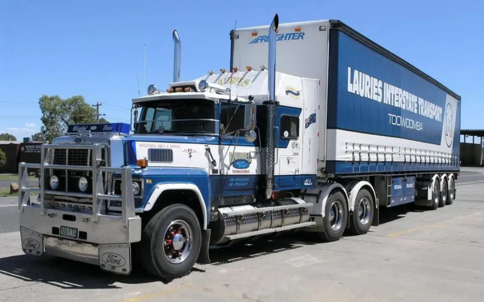 Эмне үчүн ички жүк ташуучу унаалар алардын түтүктөрүн жогору көтөрүлбөйт?